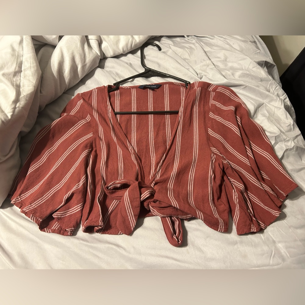 Women’s crop top short sleeves American eagle